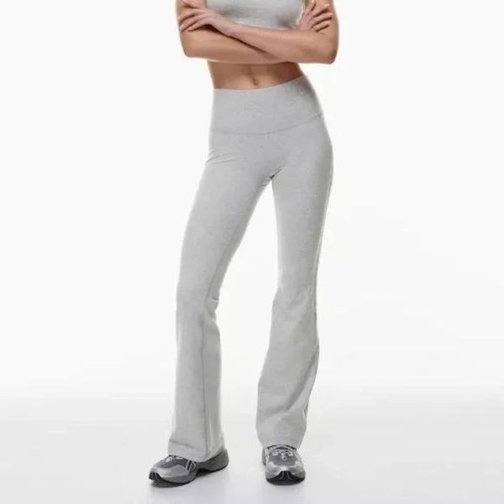 TNA Flare‎ Leggings Heather Gray High Waist Stretch Yoga Pants Size Large